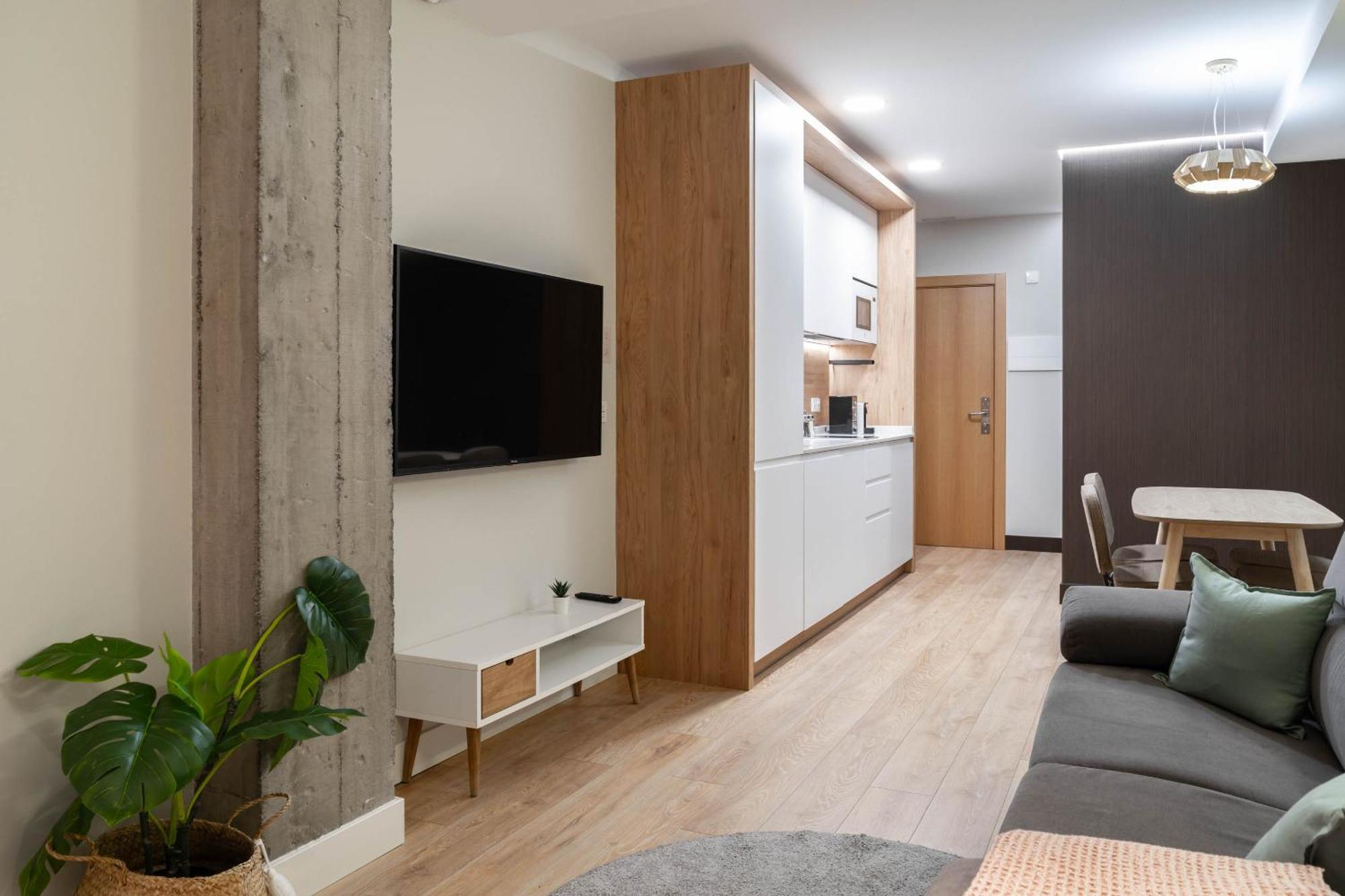 Limehome Bilbao Tristan De Leguizamon Kalea מראה חיצוני תמונה