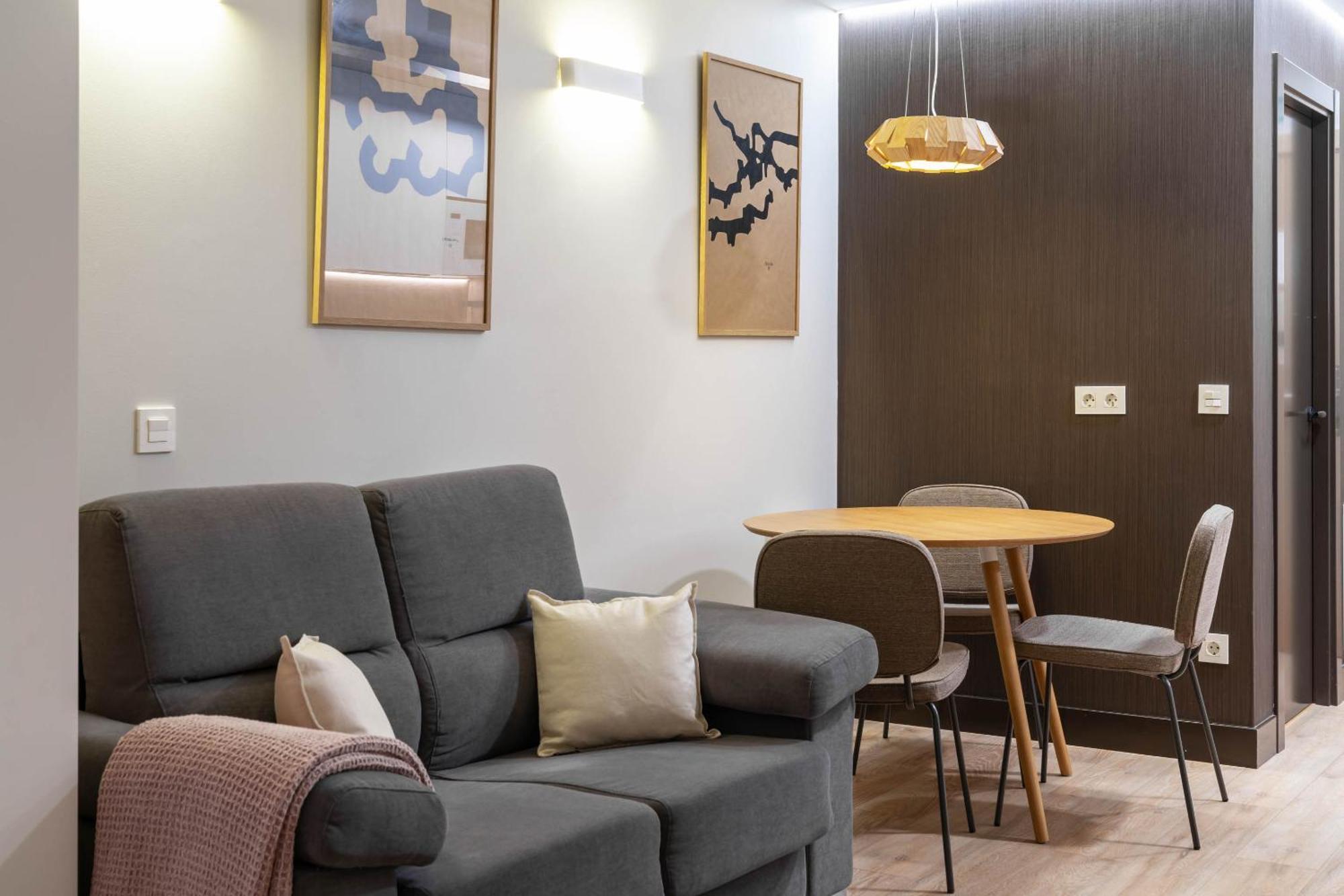 Limehome Bilbao Tristan De Leguizamon Kalea מראה חיצוני תמונה